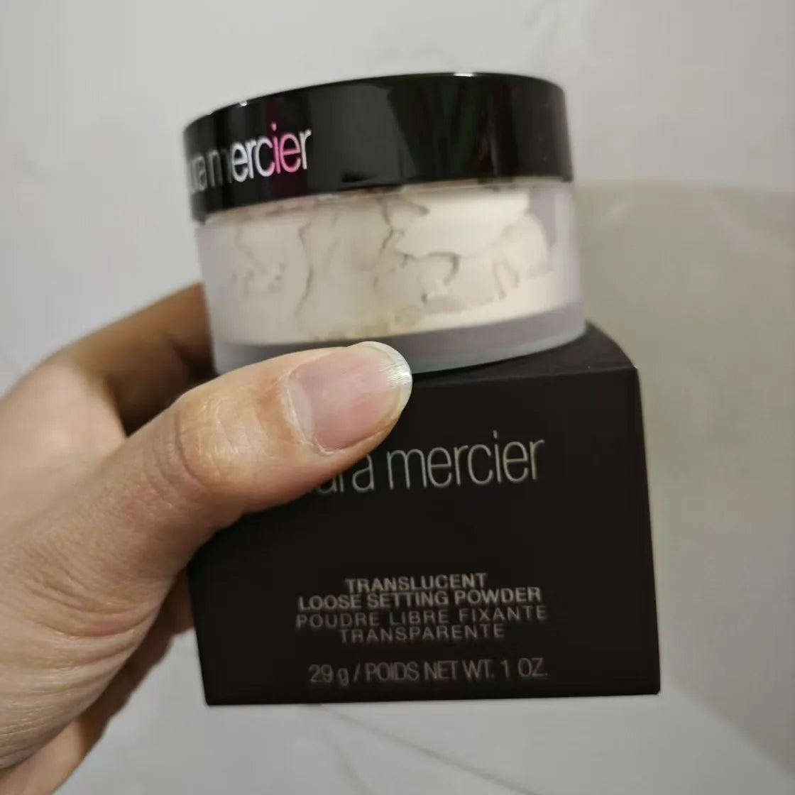 Natural Soft Transparent Honey Loose Powder – 2025 Edition